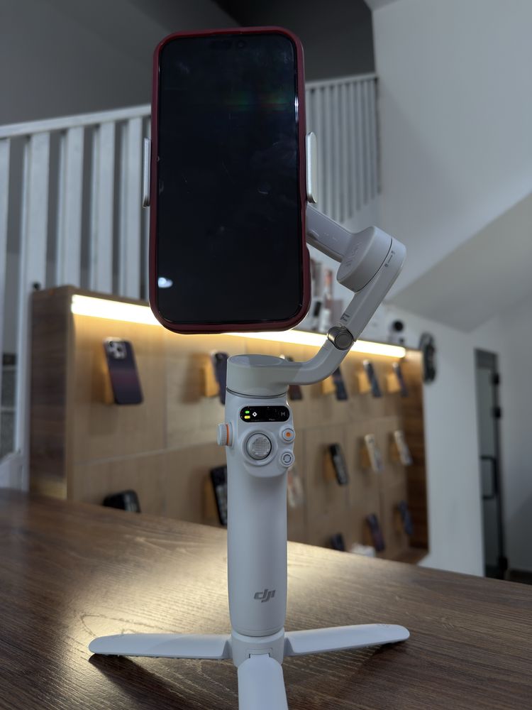 Стабилизатор для сьемки dji osmo mobile 6p