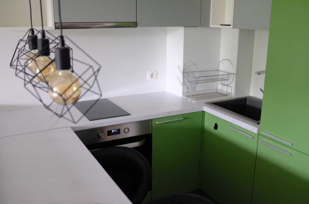 Дава се под наем Едностаен апартамент в София, Витоша - 50 кв.м за 375 € - Снимка #1