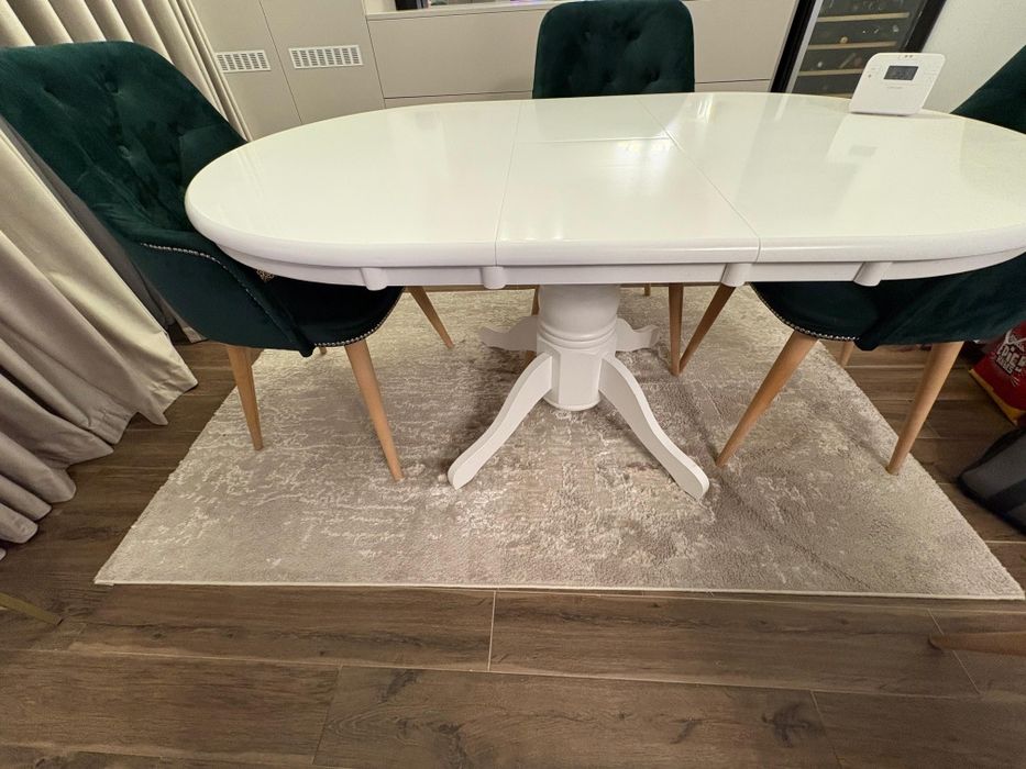 Masa dining extensibila