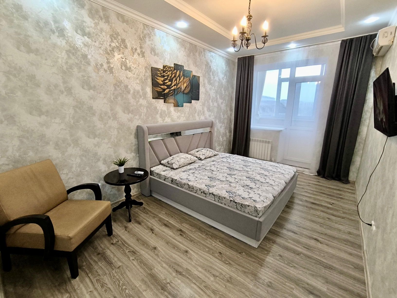 1 комн по часам в центре и Алтын Орда
