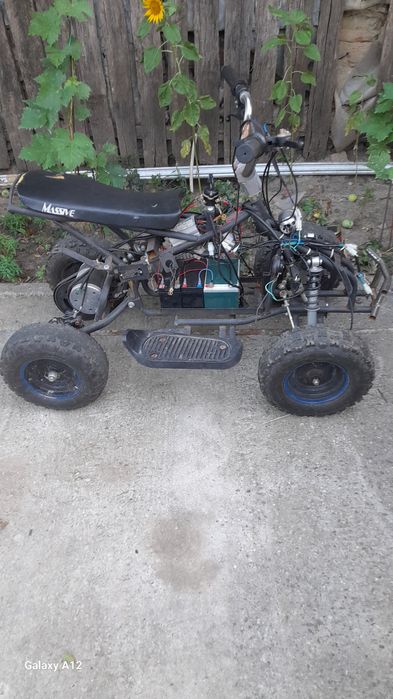 ATV electric copii de la 5 la 10 ani.