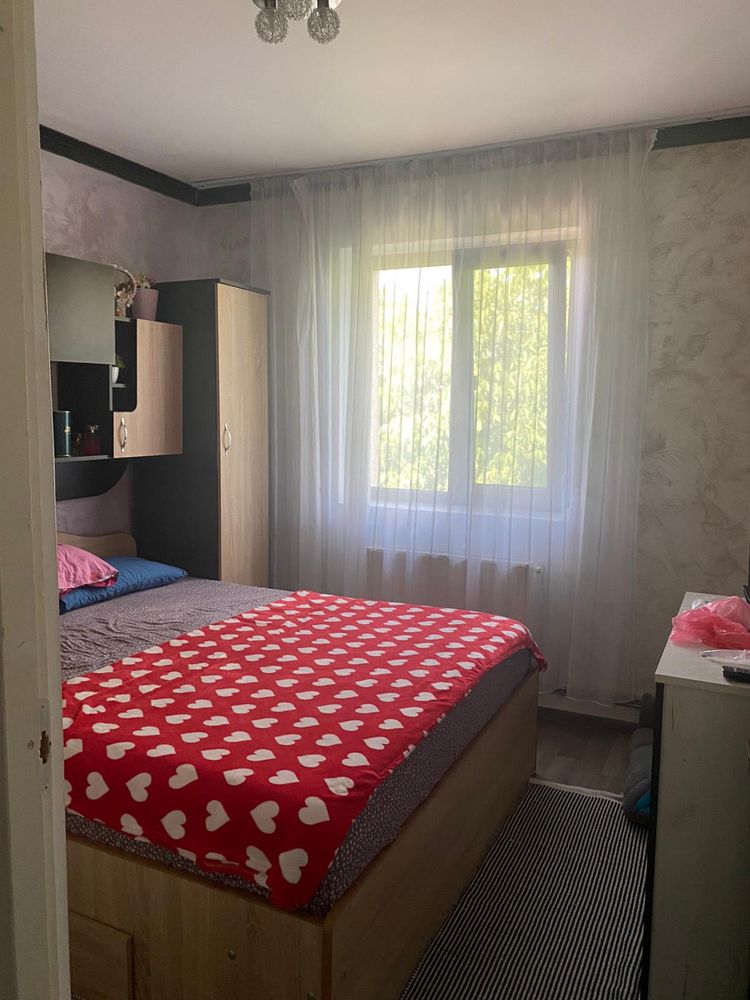 apartamente de vanzare adjud