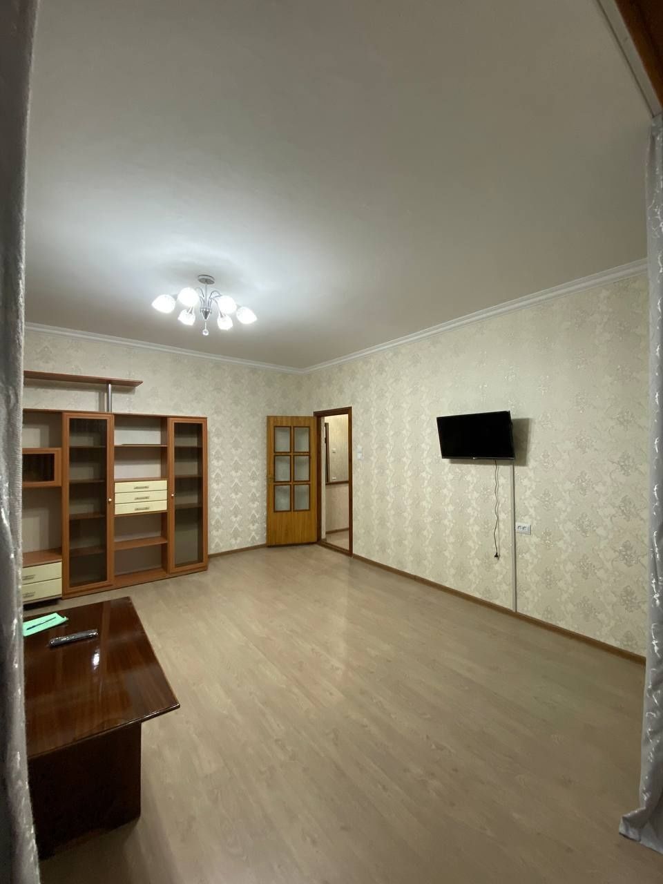 2х комн. 4/4. Ориентир метро Ойбек, Мирабадский рынок.