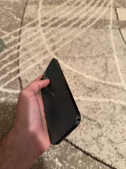 Vand iPhone 13 PRO MAX impecabil Verde