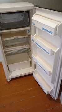 Холодильник б/у рабочий океан