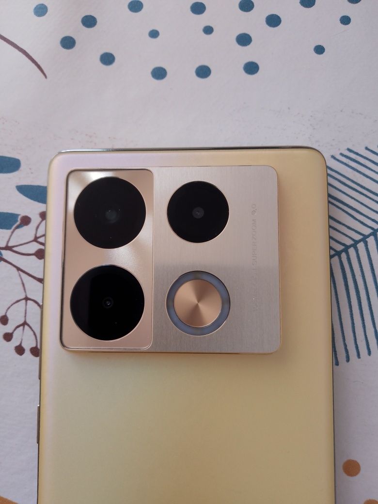 Infinix Note 40 Pro 4G 256/8