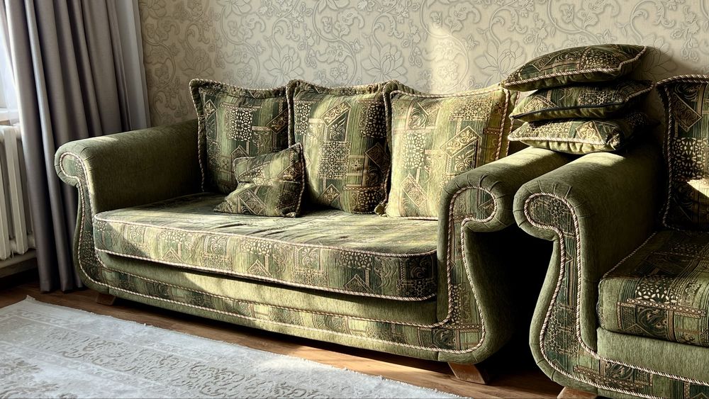 Диван б/у сатылады