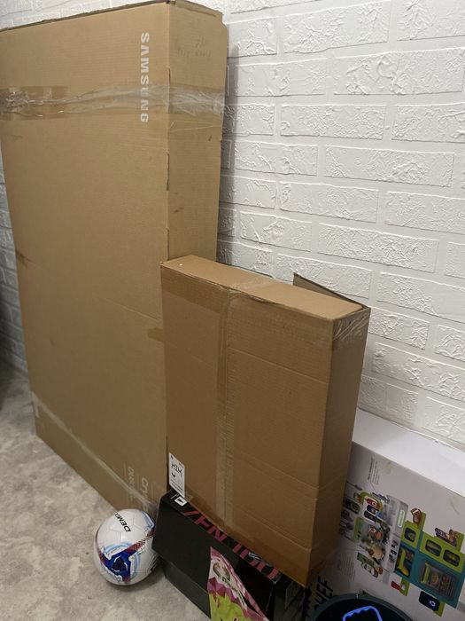 Отдам коробки оплачу 1000 самовывоз