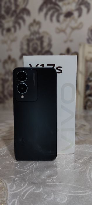 Продаётся телефон vivo y17s