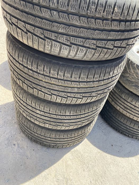 Шины Nokian 225/50/17, 4шт