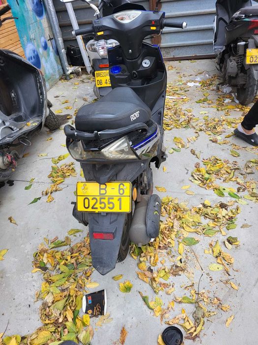 Scutere de vanzare 50 cc - RDB Rocket, Spider si Apec
