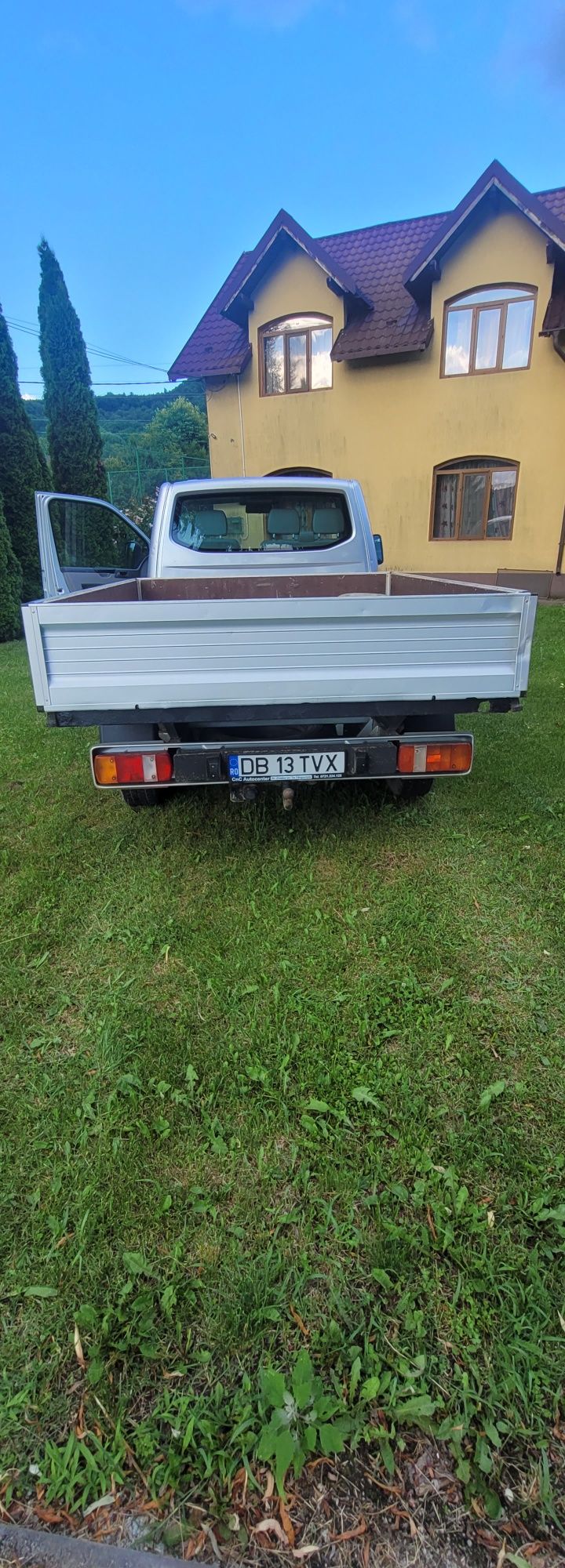 Vind VWT5 an fabricație 2007 stare foarte bună