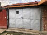 Метални врати от бетонни гаражи