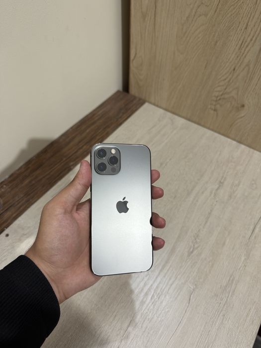 iPhone 12 Pro ( срочно )