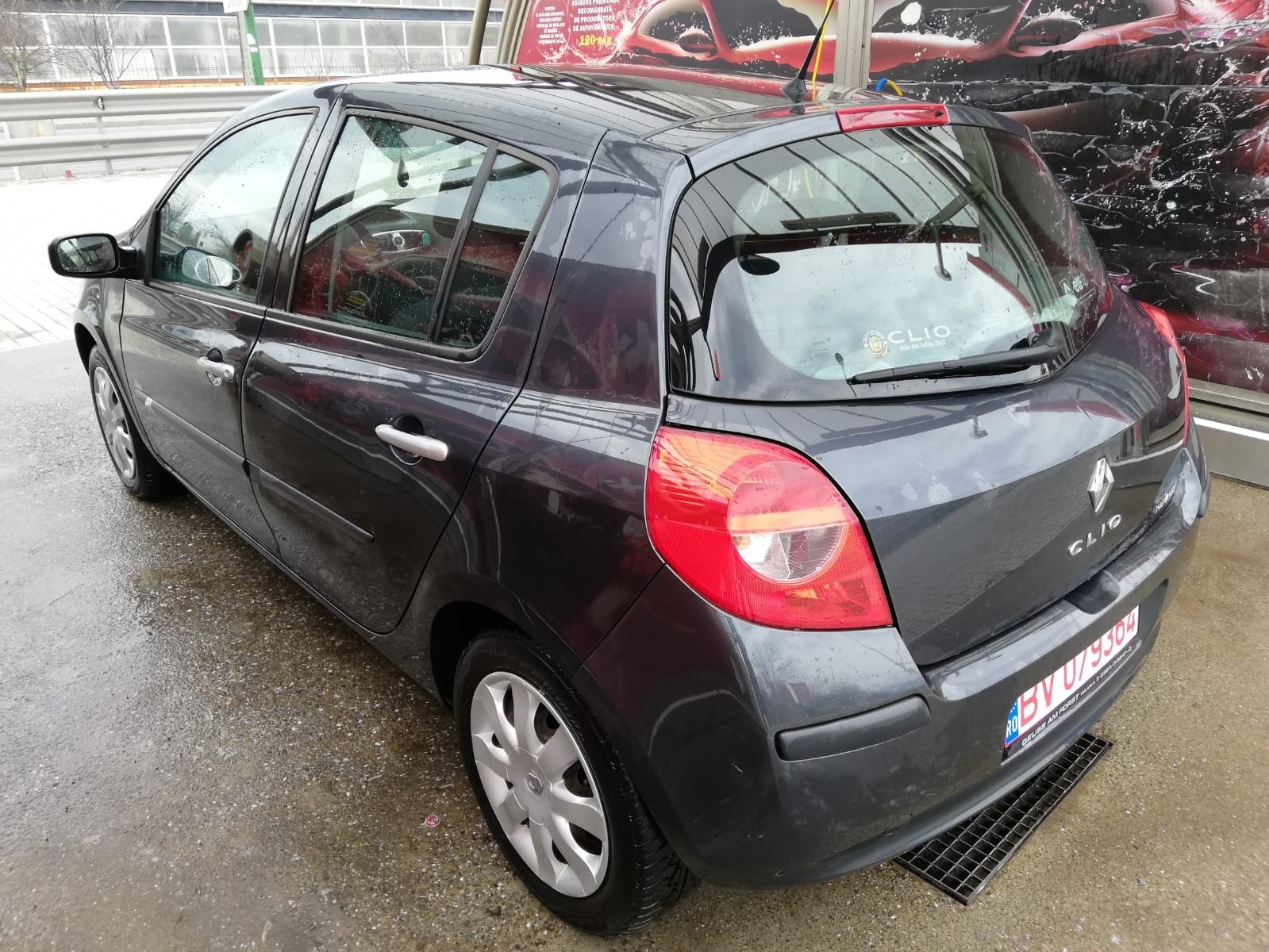 Renault Clio 3 1.6 Benzina An 2006 Propietar