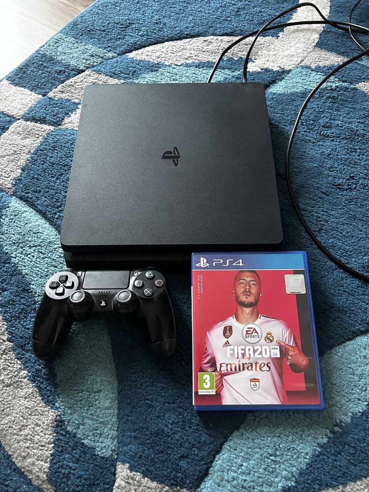 PlayStation4 + Controller+ fifa