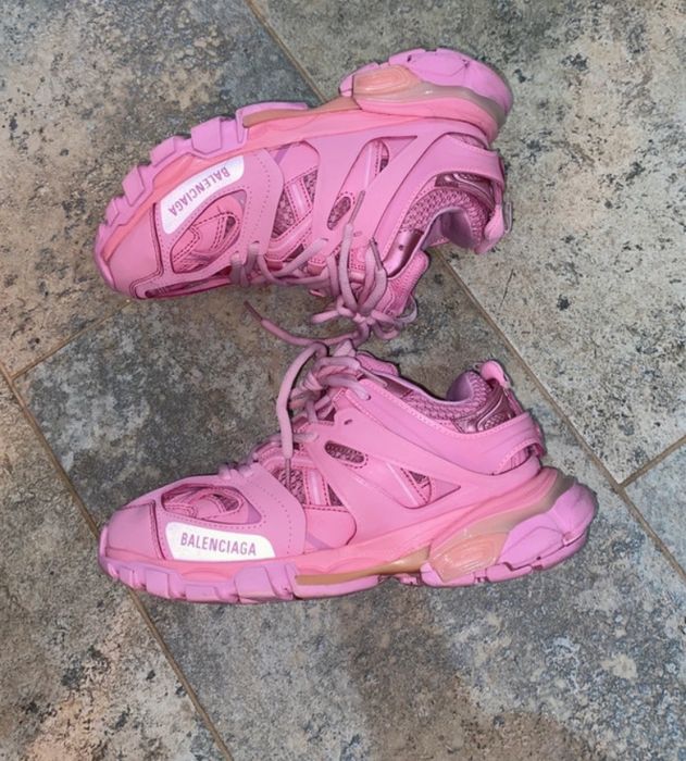 Balenciaga track