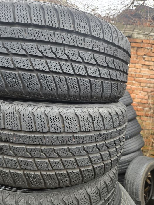 4бр. 215 55 16 Point S зимни.