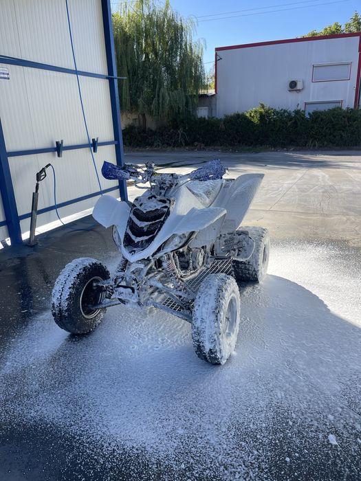 Yamaha Raptor 660R