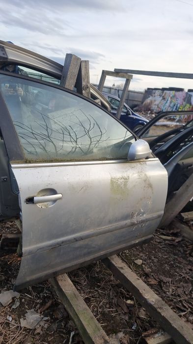 usa dreapta fata volkswagen passat b5 2002