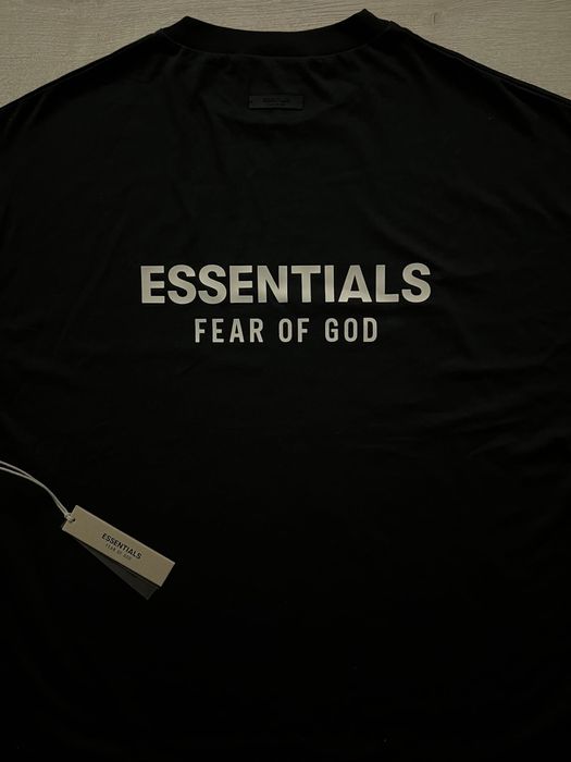 Tricou Essentials