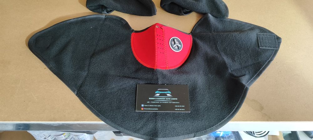 Маски за лице за мотор, ски и колело.