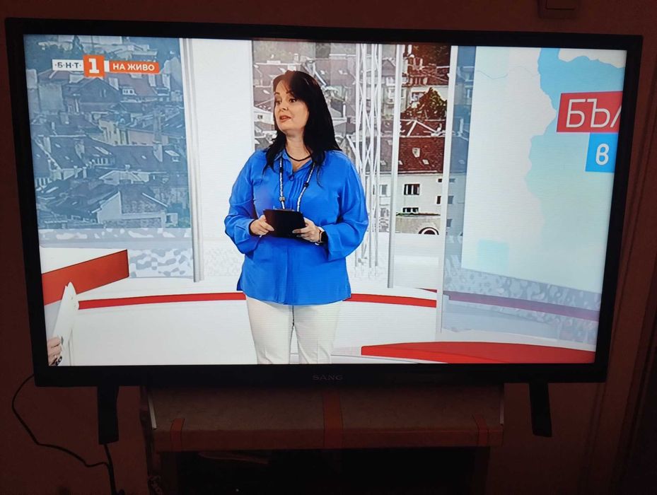 SANG le-32d7 led tv