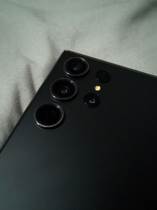 Samsung S23 ultra 1024 gb