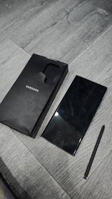 Samsung ultra 23 vetnam Srochno продается