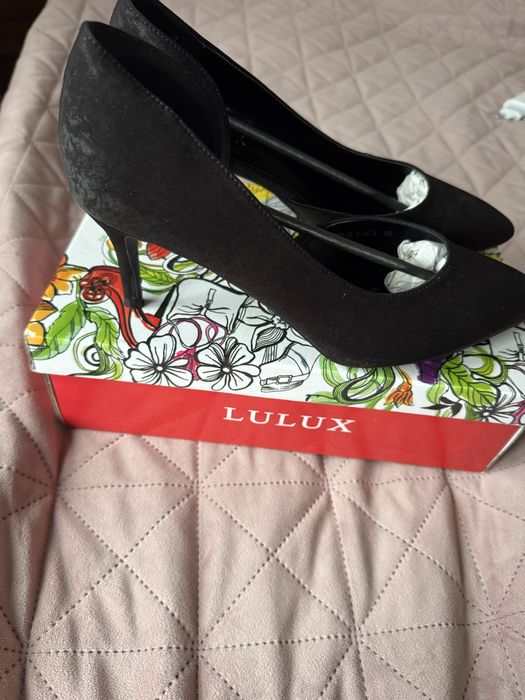 Токчета Lulux.