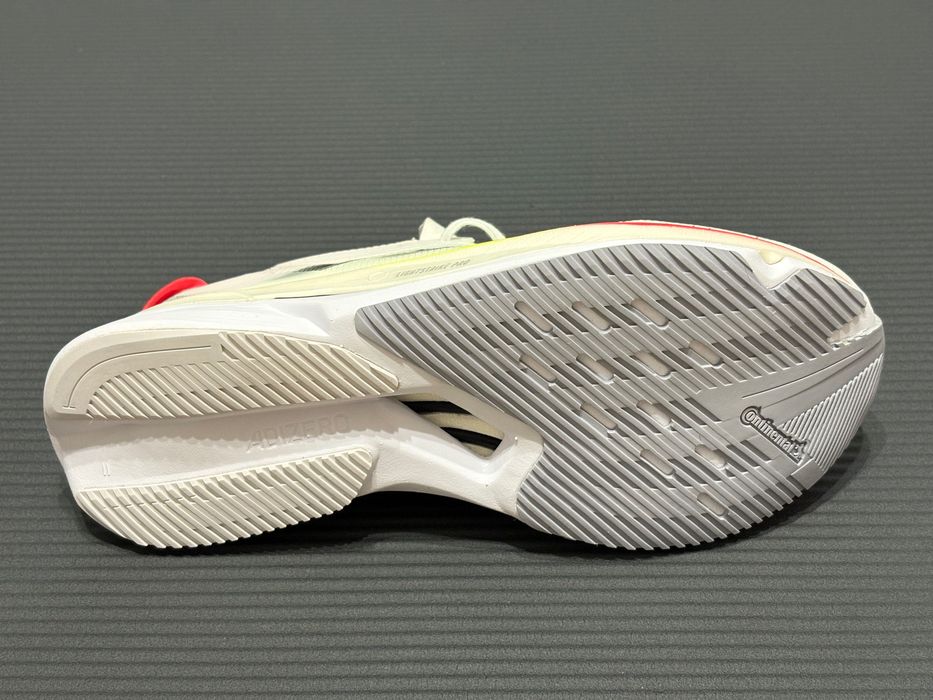 Vând ADIDAS BOSTON 12 , mărimea 39 1/3