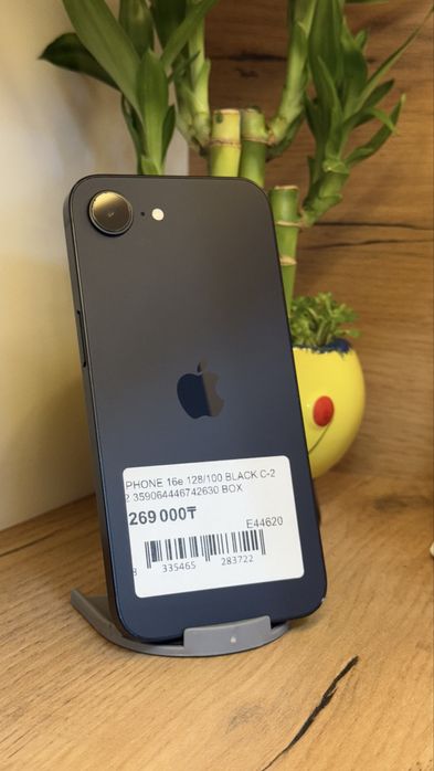 Iphone 16E 128Gb/100% Цикл-23 С Гарантией!