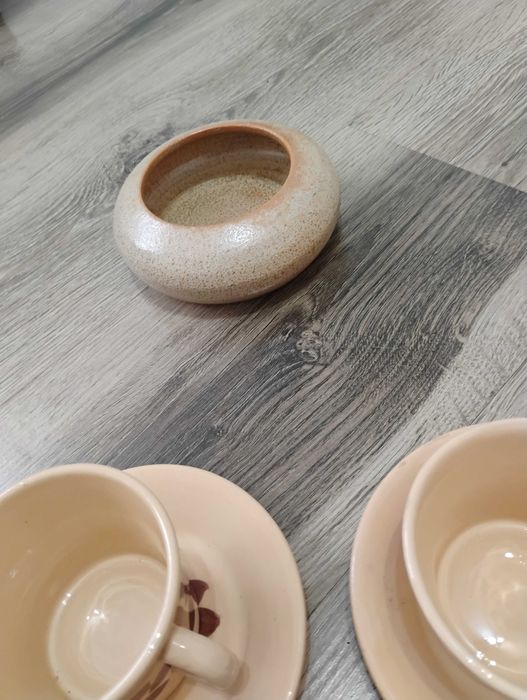 Сервиз от рисувана керамика