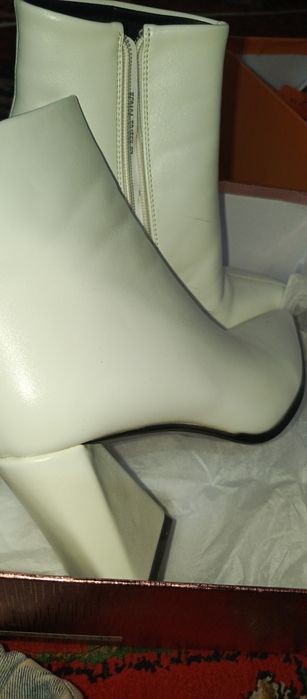 Oppoq qishki oyoq kiyim