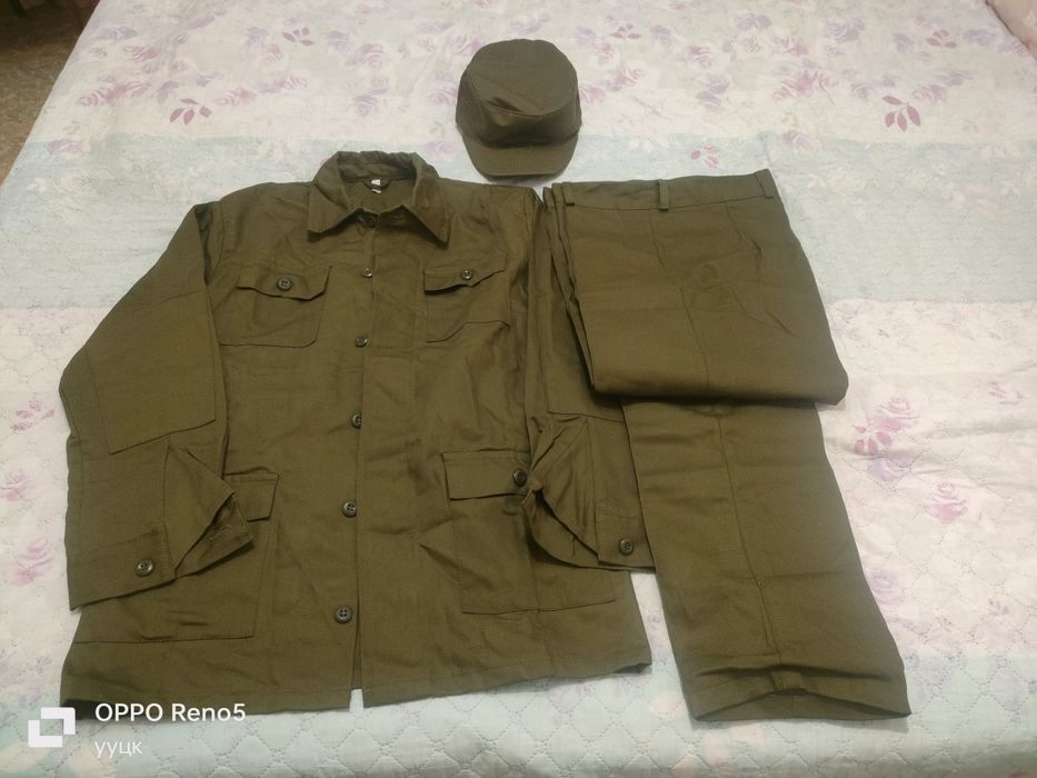 Продам комплект спецодежды