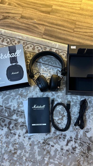 Marshall наушники