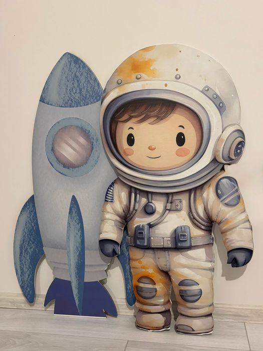 Фигури за украса на тема “Космос”