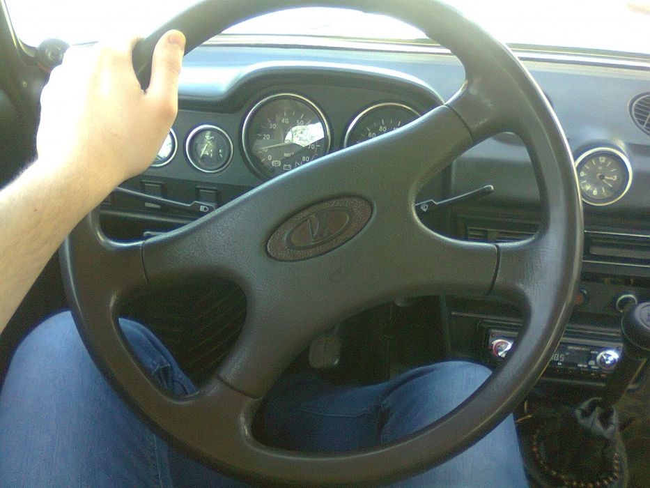 Rul Lada Sotiladi  07 06 01