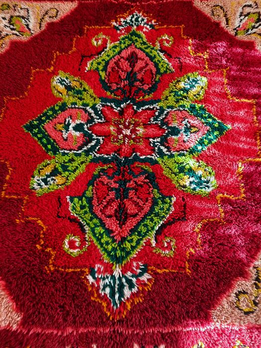 Нови неизползвани домашни вълнени китеници/равеници