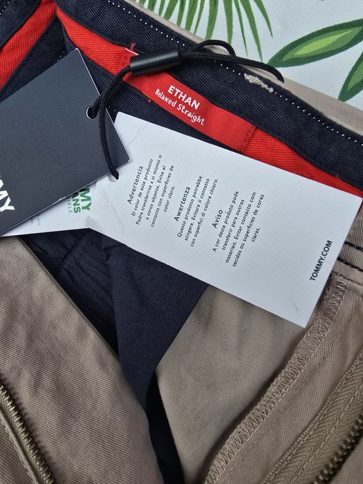 Tommy Hilfiger 32/32