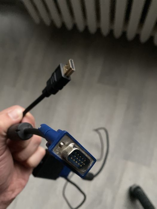 DisplayPort към HDMI + LG DisplayPort  към DisplayPort + VGA с HDMI