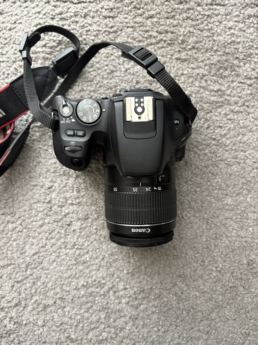 Canon EOS 200D + 3 obiective