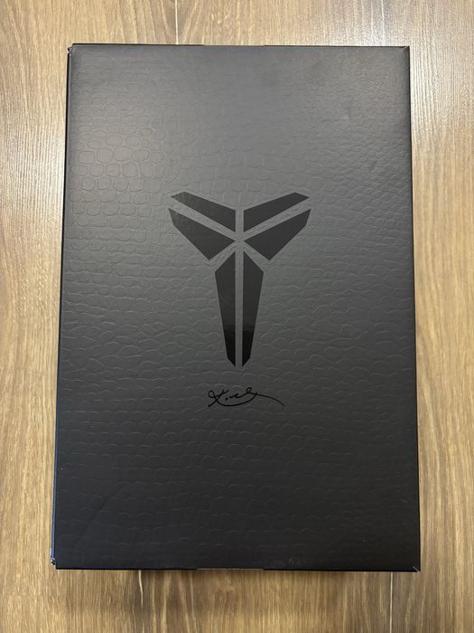 Nike Kobe VIII Protro “College Navy”