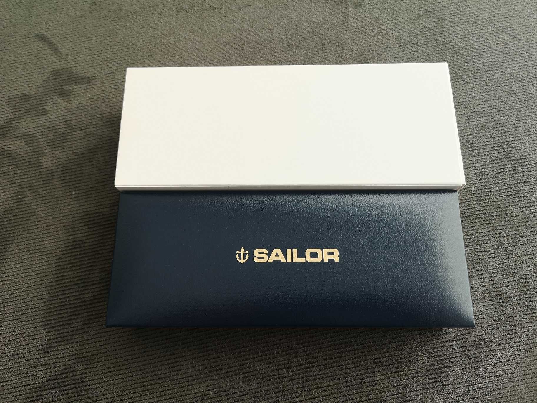 Писалка Sailor Profit Large с 21к златно перо. Като нова!