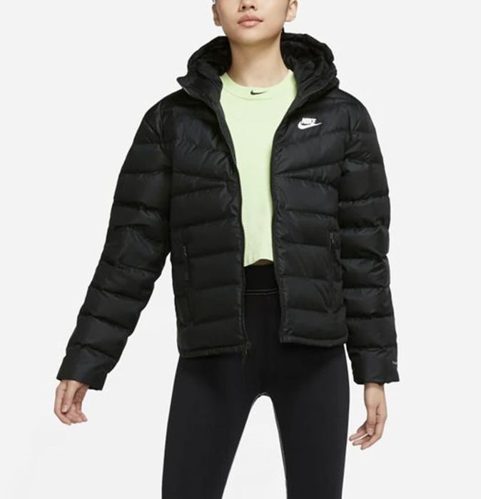 Nike черно зимно яке