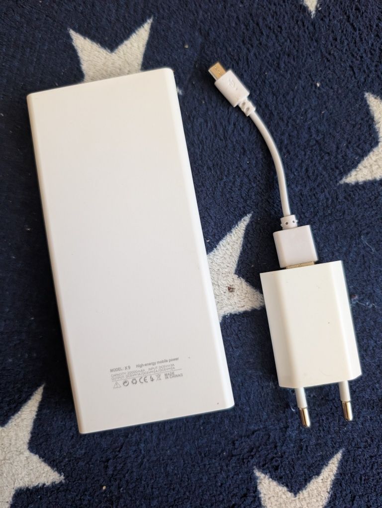 Baterie externa 20.000 mAh