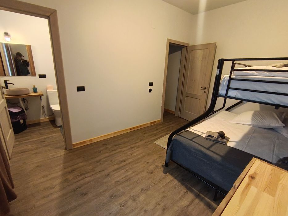 Vila de inchiriat la Breaza pe un domeniu de 17000mp