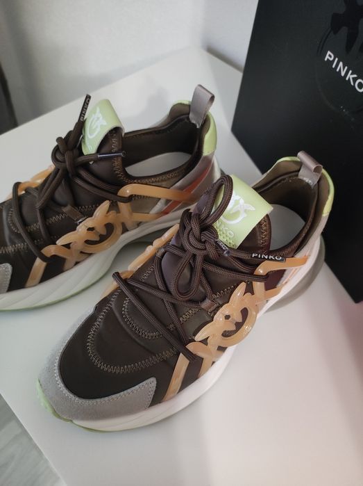 Дамски обувки Pinko
