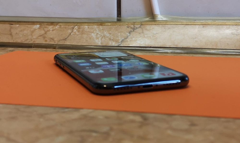 iPhone XS Max 256 GB liber de retea