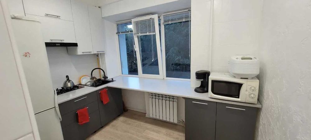 Дава се под наем Двустаен апартамент в София, Център - 55 кв.м за 382.5 € - Снимка #3